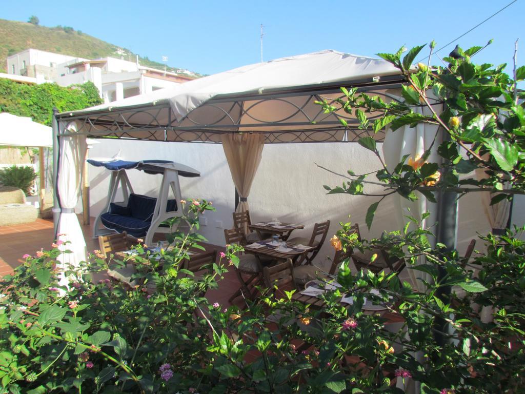 B&B Il Cappero Lipari  Zewnętrze zdjęcie